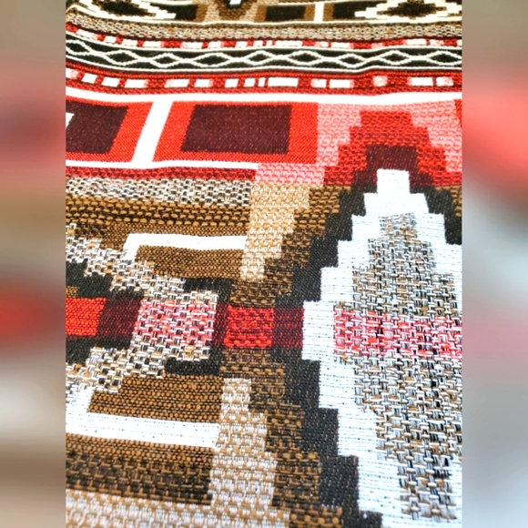 NWOT Zara Trafaluc Geometric Red, Black, Brown Textured Mini Skirt - Picture 2 of 3